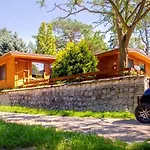Skowronki Lodge Kąty Rybackie