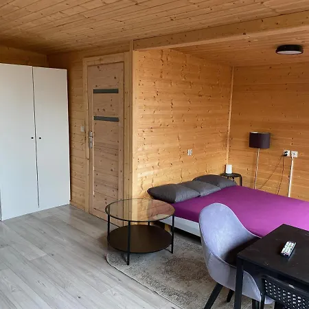 Skowronki Lodge *